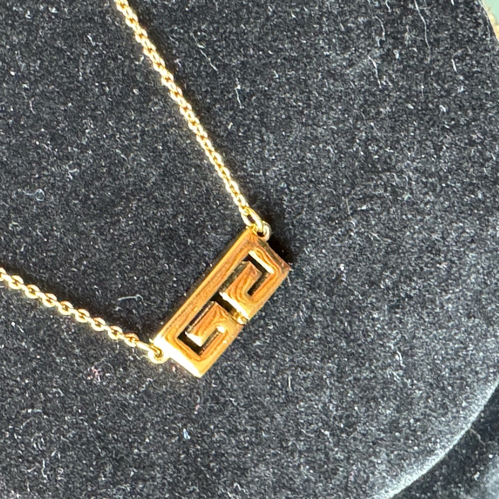 Givenchy Vintage Double G Logo Necklace - Picture 2 of 7